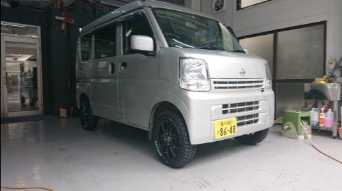 改造車買取スマイルワークスのNV100クリッパー画像